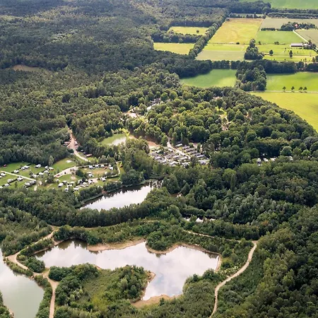 Chalet Well-kept Near The Maasduinen *