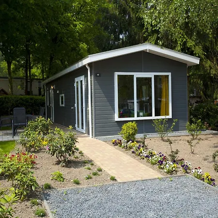 Well-kept Near The Maasduinen Chalet
