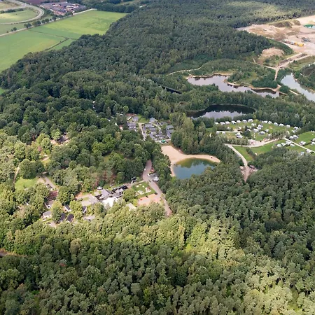 Well-kept Near The Maasduinen Chalet *